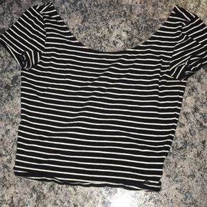 size small striped AE crop top!